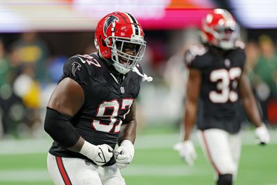 Falcons DL Grady Jarrett sacks Commanders QB Sam Howell