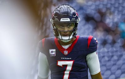WATCH: Texans QB C.J. Stroud throws TD pass to WR Robert Woods against the Saints