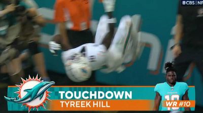 Tyreek Hill Did a Backflip While Taking a Selfie After Scoring Another Touchdown