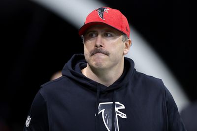 Falcons fans bury Arthur Smith after 2-point conversion attempt