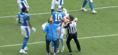 Kevin Harlan had an epic reaction to Cameron Goode’s flop on a headbutt from punter Johnny Hekker