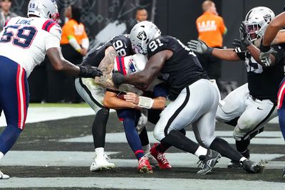 Raiders winners and losers in 21-17 victory vs. Patriots