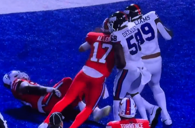 Josh Allen jumped into a Giants – Bills skirmish to protect his offensive lineman after a cheap shot