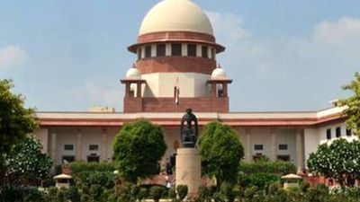 Supreme Court refers electoral bonds case to 5-judge Constitution Bench, to start hearing on Oct. 31