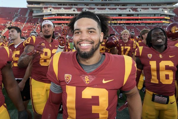 2024 NFL mock draft: Broncos select QB Caleb Williams