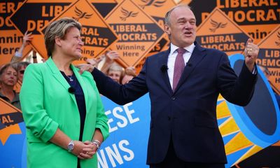 Byelection spending suggests tacit Labour and Lib Dems deal on fighting Tory-held seats