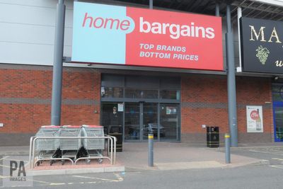 Home Bargains set up ‘confidential hotline’ to report shoplifting with £500 reward