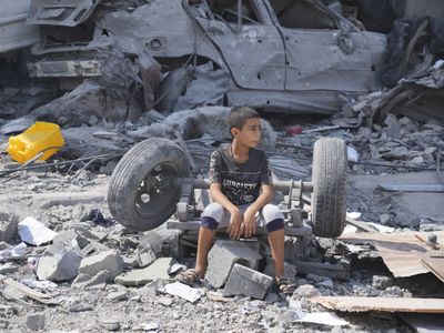 Israel-Hamas war: U.S. and Israel agree on aid plan for Gaza just as water runs dry