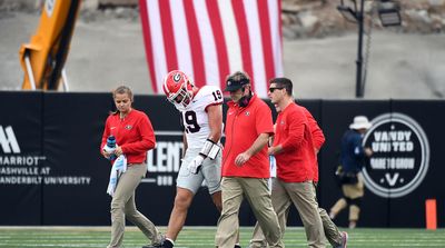 Georgia Tight End Brock Bowers to Undergo Ankle Surgery