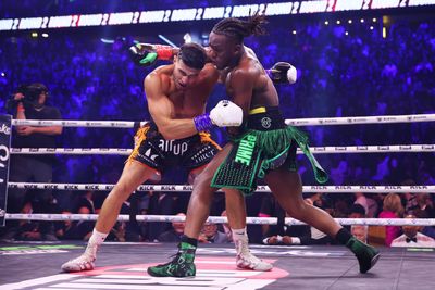 Video highlights: Tommy Fury outpoints KSI in boxing match, remains undefeated