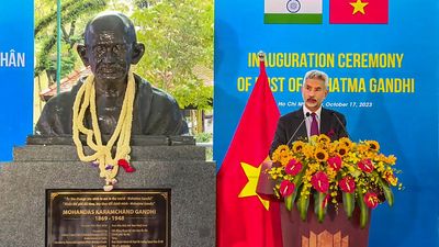 Mahatma Gandhi serves not just as political inspiration but also as motivator of diplomacy: EAM Jaishankar