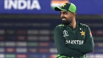 'Aapka kaptaan jab dara hua nazar aaye...': Moin Khan criticises Babar Azam's lack of intent