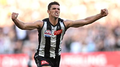 Pendlebury, Sidebottom massive as Magpies prevail