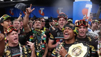 Penrith the undisputed champs - with belt to prove it