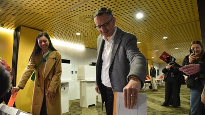 Hipkins sidelined as NZ election advance voting begins