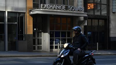 Australian shares down slightly on eve of rates verdict