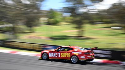 Legend Lowndes suffers disappointment in 30th Bathurst