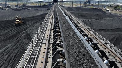 Three-quarters of Aussie coal-mining jobs to go by 2050