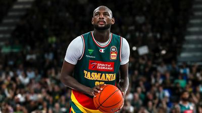 Imports shine as Tasmania thrash Illawarra in NBL