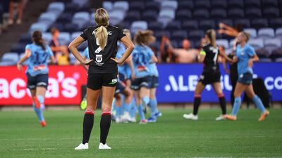 Sydney skipper Tobin injured in ALW win over Wanderers
