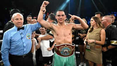 Tszyu retains world title with points win over Mendoza