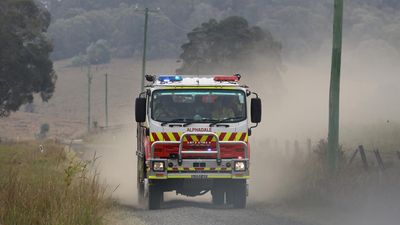 Man dead as bushfire scorches NSW mid-north coast
