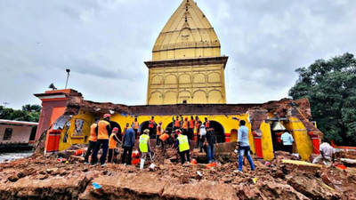 Portion of historic Shri Ranbireshwar Temple Collapses; Dharmarth Trust says it will be opened after a structural survey