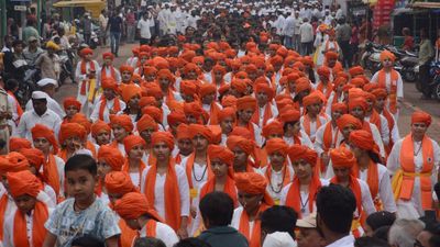 Large number of young men, women take part in Durga Mata Daud being held as part of Navaratri in Belagavi