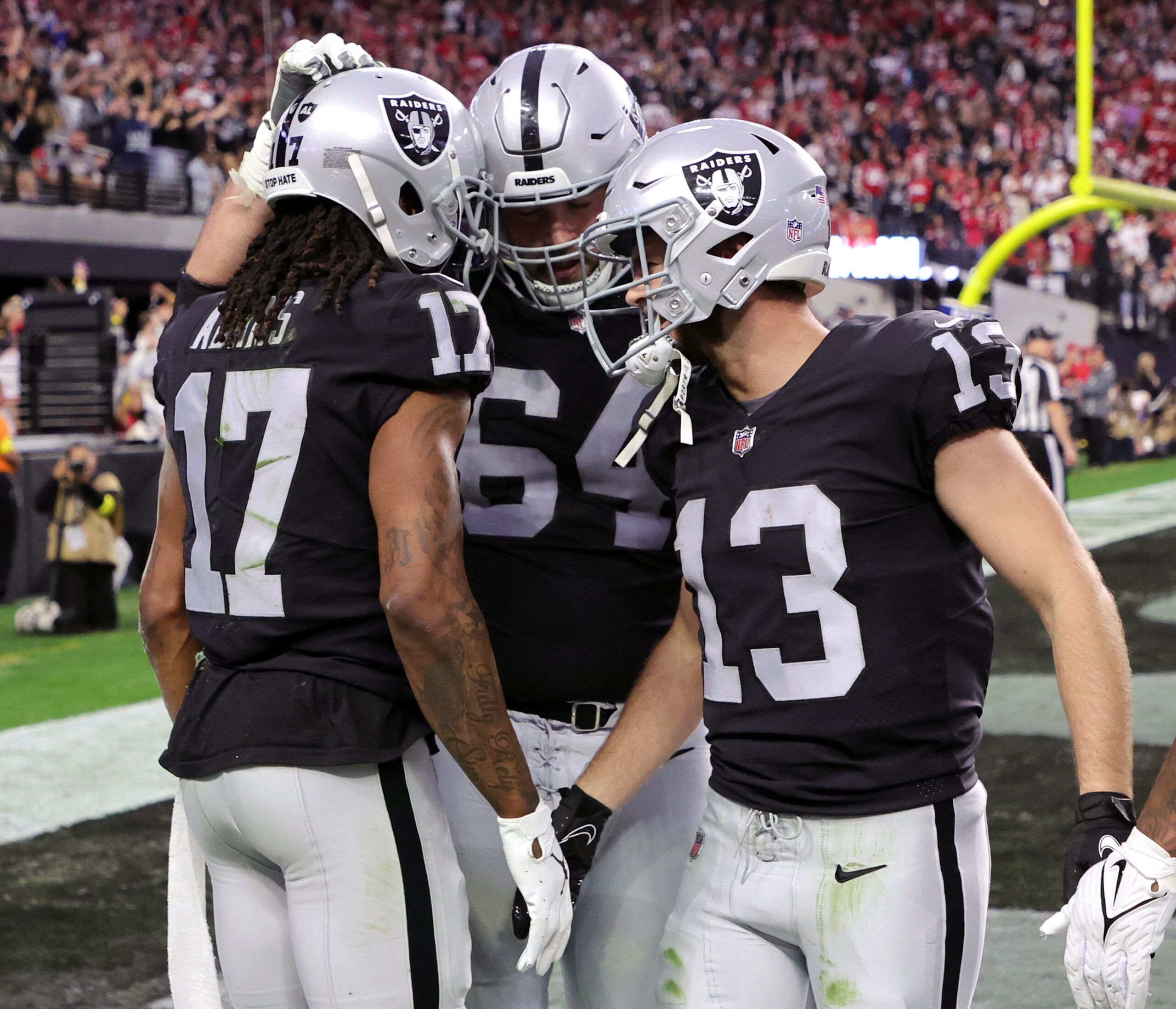 Raiders expected to trade WR Hunter Renfrow before…