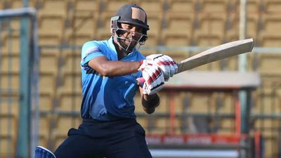 Vishnu Vinod shines as Kerala snatch a thrilling one-run win over Services in Mushtaq Ali T20 meet