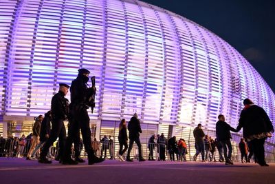 France vs Scotland kick-off delayed to allow all fans to enter stadium