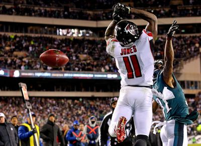 Ex-Falcons WR Julio Jones signs with Eagles practice squad