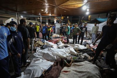 Gaza authorities say hundreds killed in Israeli air raid on hospital