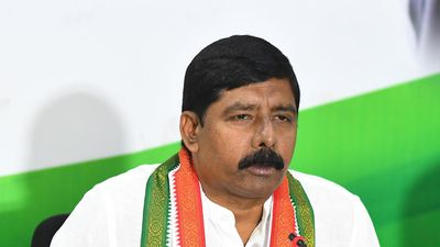 Andhra Pradesh Congress demands BC caste census in State