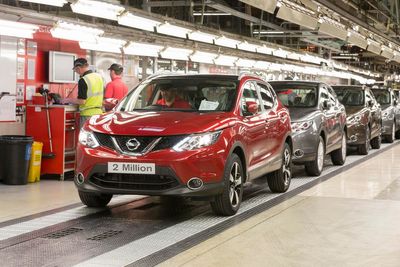 Nissan Qashqai ads banned over failure to make clear hybrid’s need for petrol