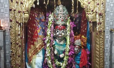 Shardiya Navaratri Day 5: Devoted to Goddess Skandamata; People throng Temples in large numbers