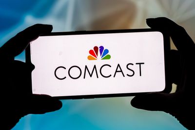 Comcast fights to keep 'Xfinity 10G' name