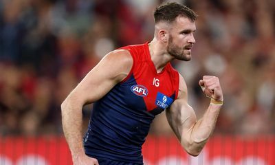 AFL suspends Joel Smith after Melbourne player tests positive for cocaine