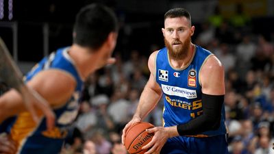 NBL's Taipans consider legal action after Baynes clash