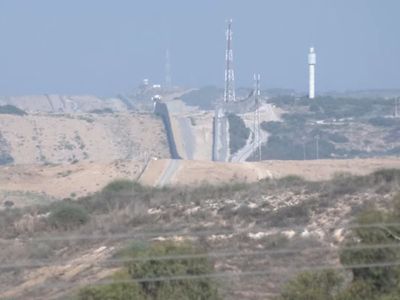 Watch live view of Israel’s southern front in Sderot where Israeli forces are gathered