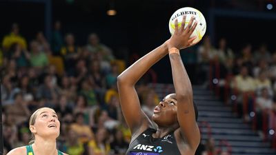 Diamonds fall to Silver Ferns in netball Cup series