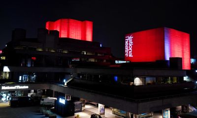 National Theatre in London to pilot earlier start times