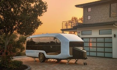An iPhone revolution for RVs? The Pebble Flow Brings Tesla Tech to Luxury Campers