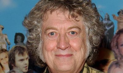 Slade’s Noddy Holder diagnosed with cancer five years ago, wife reveals