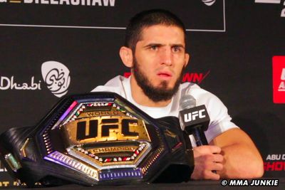 UFC champion Islam Makhachev suggests Charles Oliveira vs. Justin Gaethje 2 for title eliminator