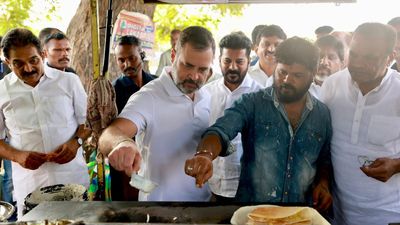 Congress will revive sugar factories in Telangana: Rahul Gandhi in Jagityal