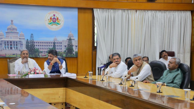 Namma Metro Yellow Line connecting Electronic City and extended Green Line on Tumakuru Road will be opened by April 2024: K'taka CM Siddaramaiah