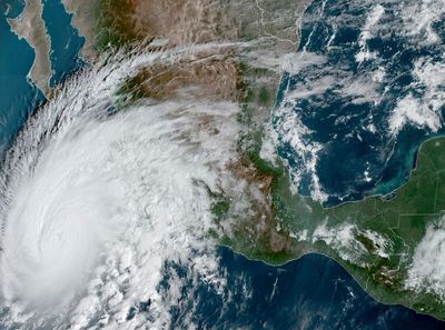 Hurricane Norma has weakened slightly but remains a major storm off Mexico’s Pacific coast