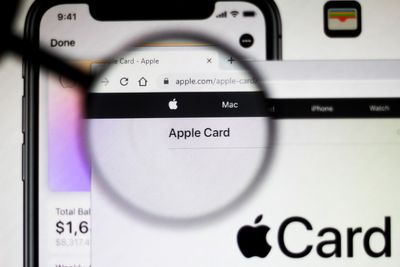 Apple Card's reported downfall was predicted by industry analysts