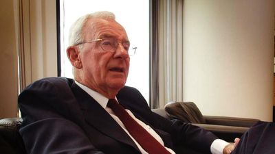 PMs pay tribute to 'architect of Medicare' Bill Hayden